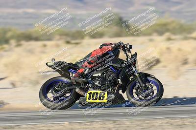 media/Dec-07-2025-CVMA (Sun) [[3e7d2de5dc]]/Race 18-Formula Twins-Formula 40 UL/